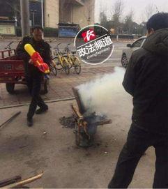 长沙城管爆料事件视频,视频揭露现场冲突瞬间 第3张 长沙城管爆料事件视频,视频揭露现场冲突瞬间 第3张